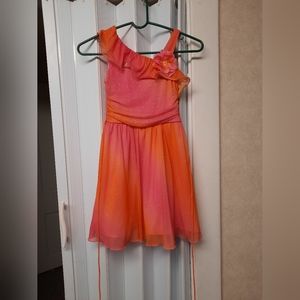 Girls dress